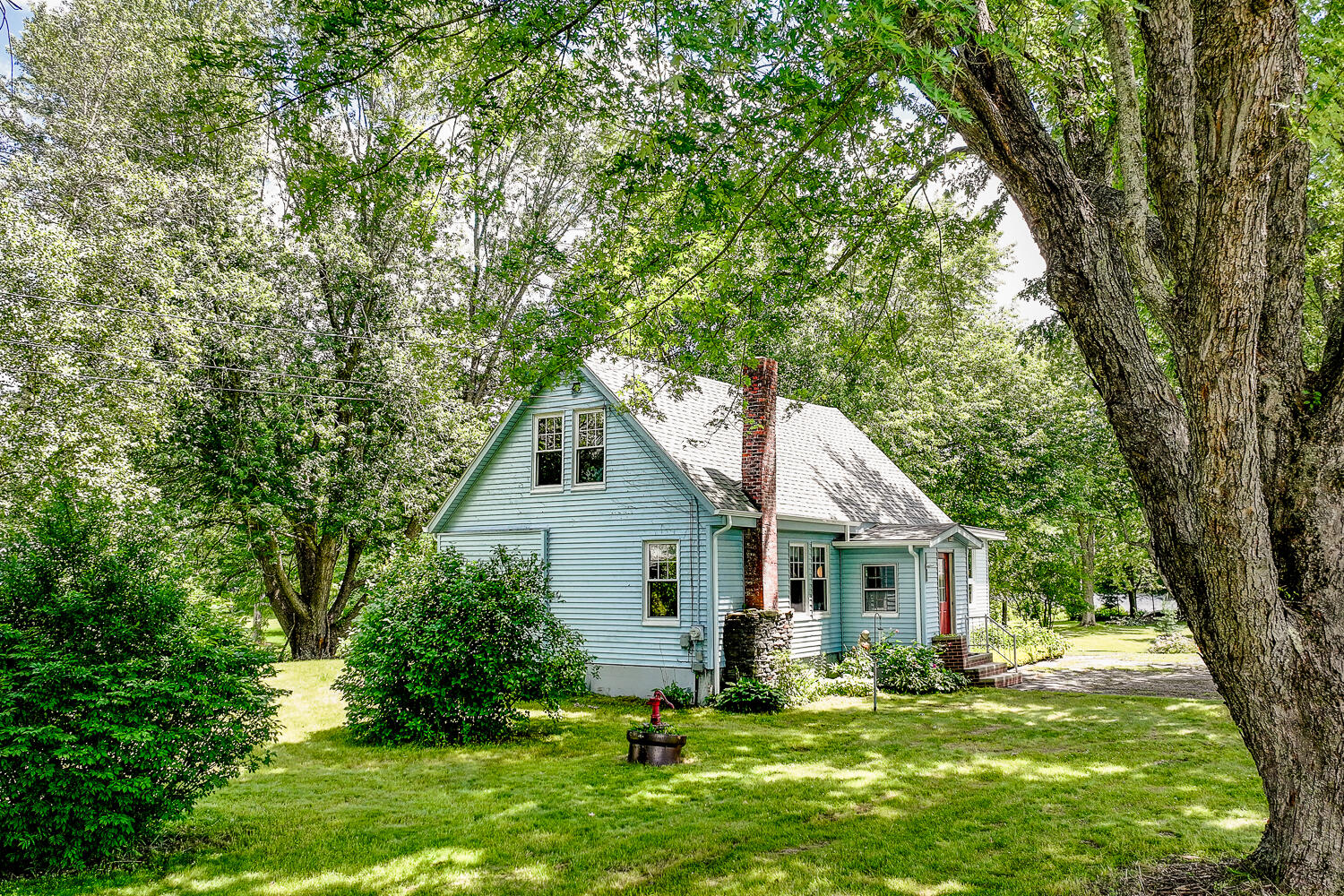 886 Manchester Road Belgrade ME 04917