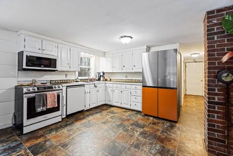 18 Mayland Street Oakland ME 04963