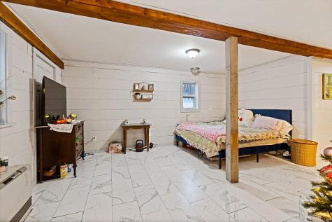 18 Mayland Street Oakland ME 04963