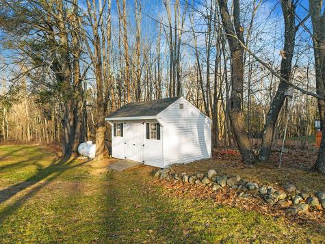 18 Mayland Street Oakland ME 04963