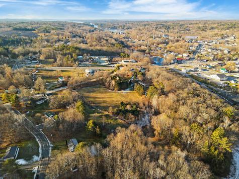 18 Mayland Street Oakland ME 04963