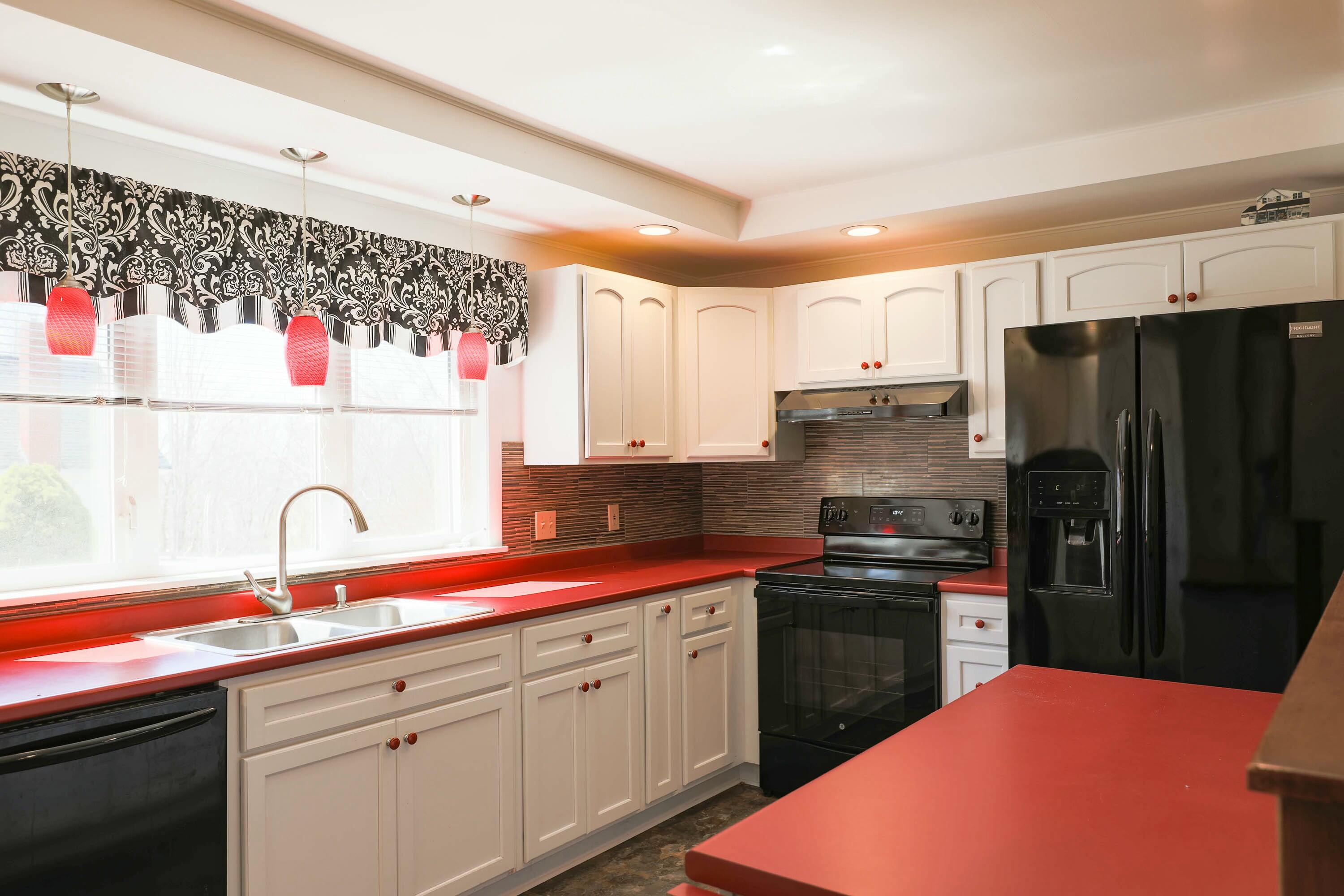 24 Lincoln Street Ellsworth ME 04605