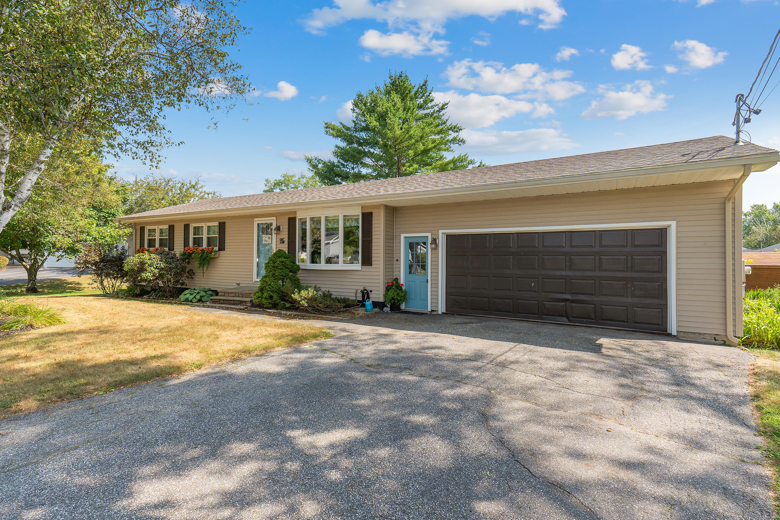 25 School Street Lewiston ME 04240