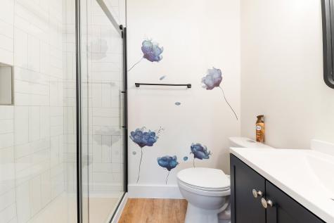 86 Everett Road Auburn ME 04210