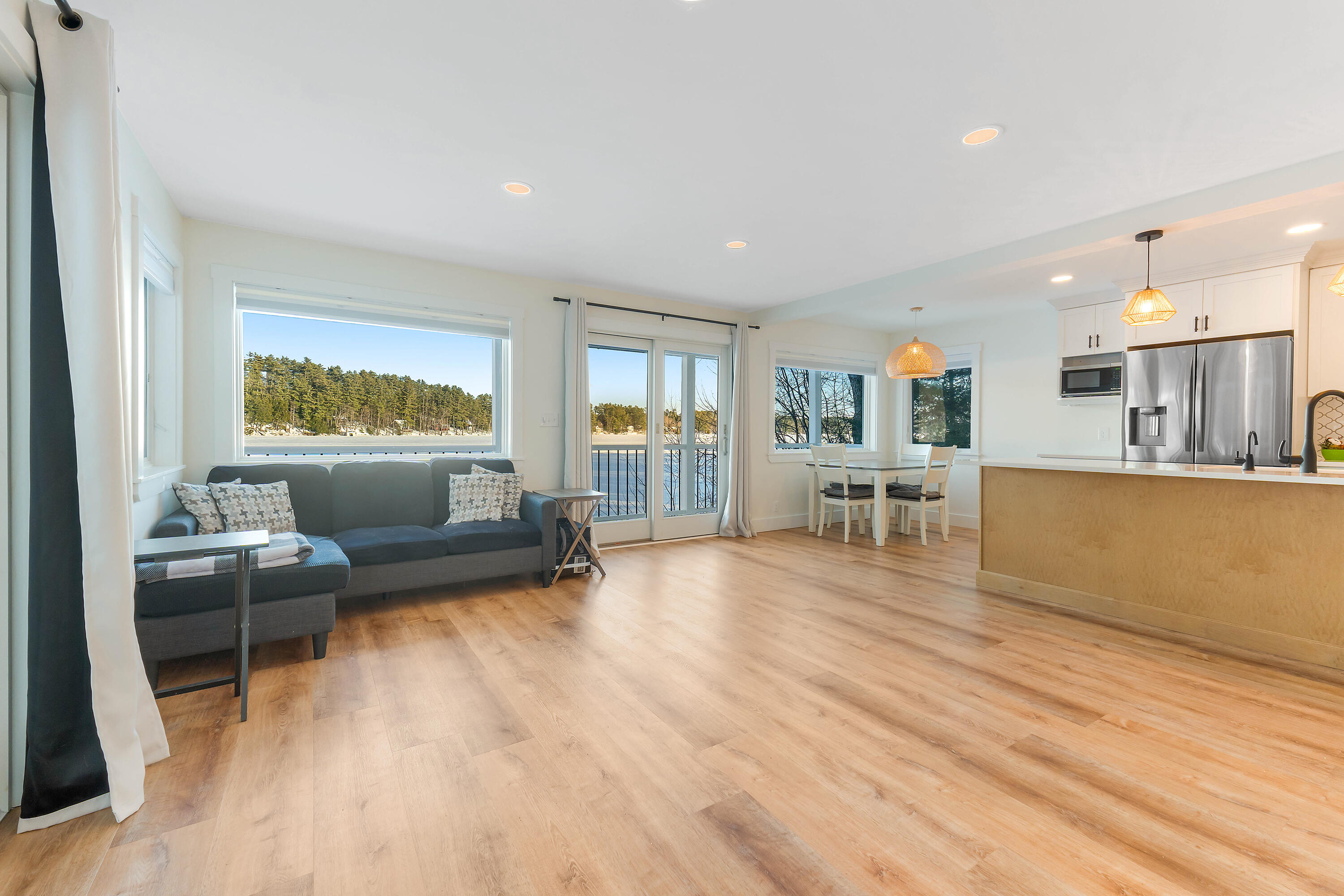 86 Everett Road Auburn ME 04210