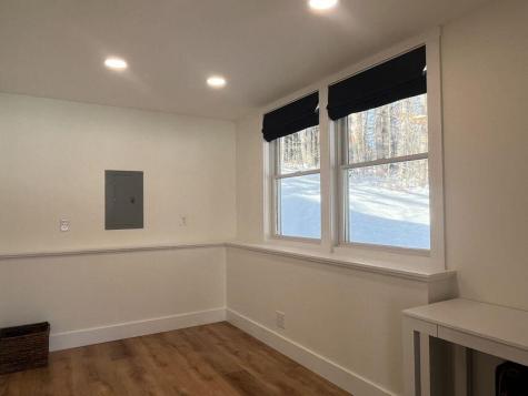 86 Everett Road Auburn ME 04210