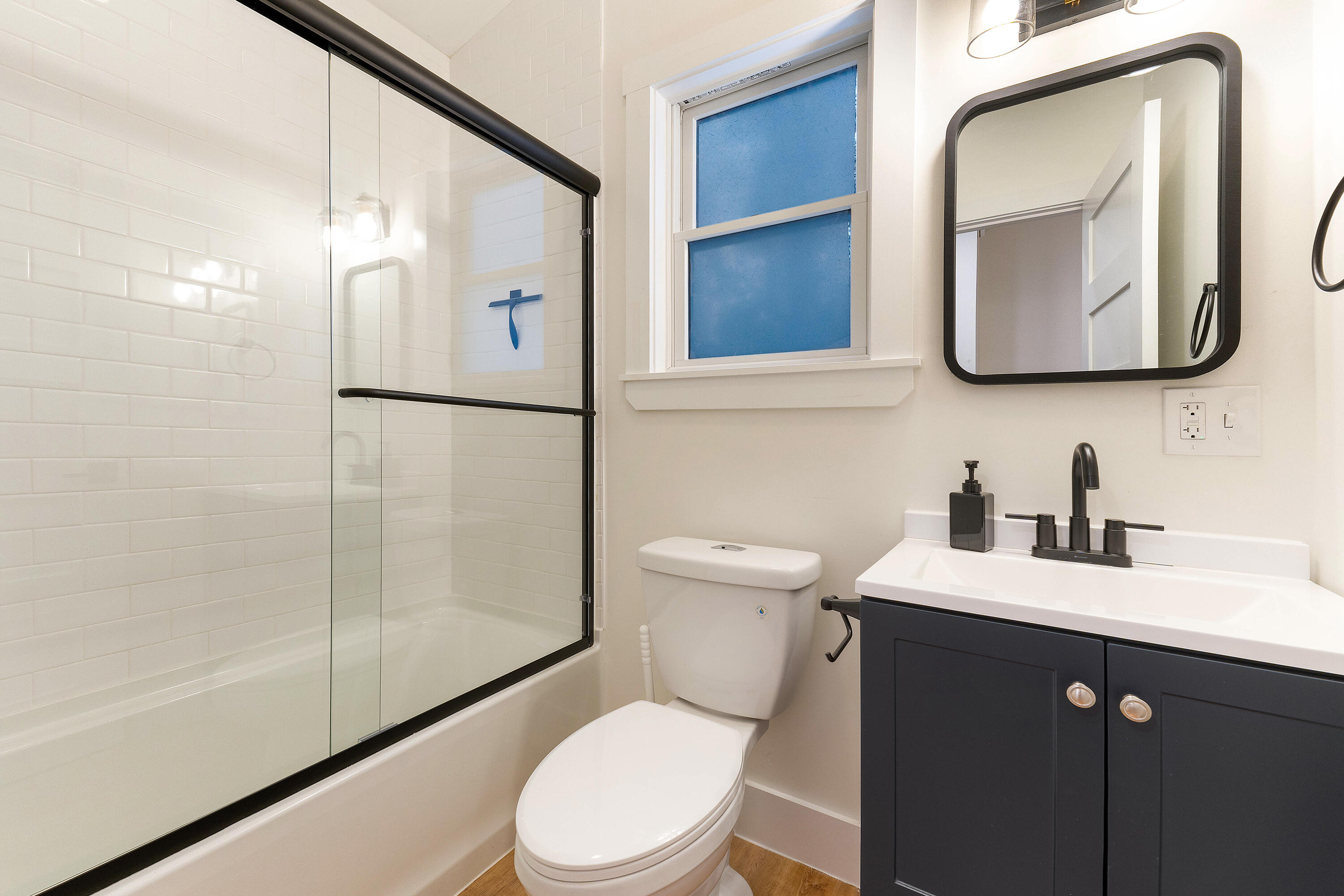 86 Everett Road Auburn ME 04210