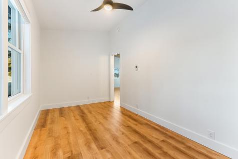 86 Everett Road Auburn ME 04210