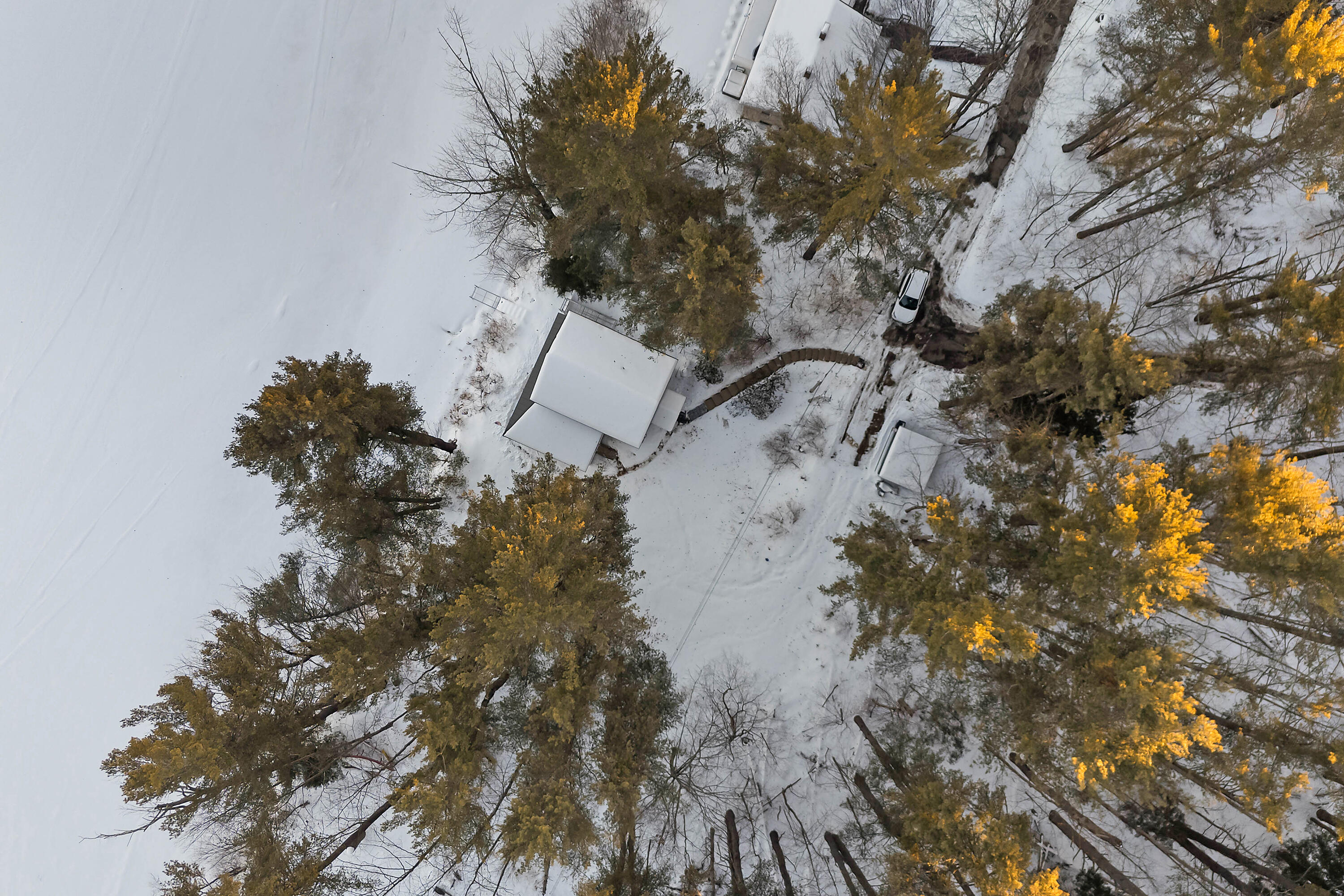 86 Everett Road Auburn ME 04210