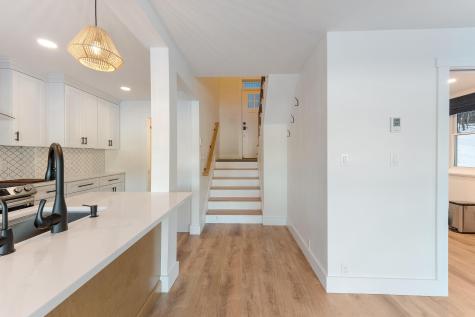 86 Everett Road Auburn ME 04210