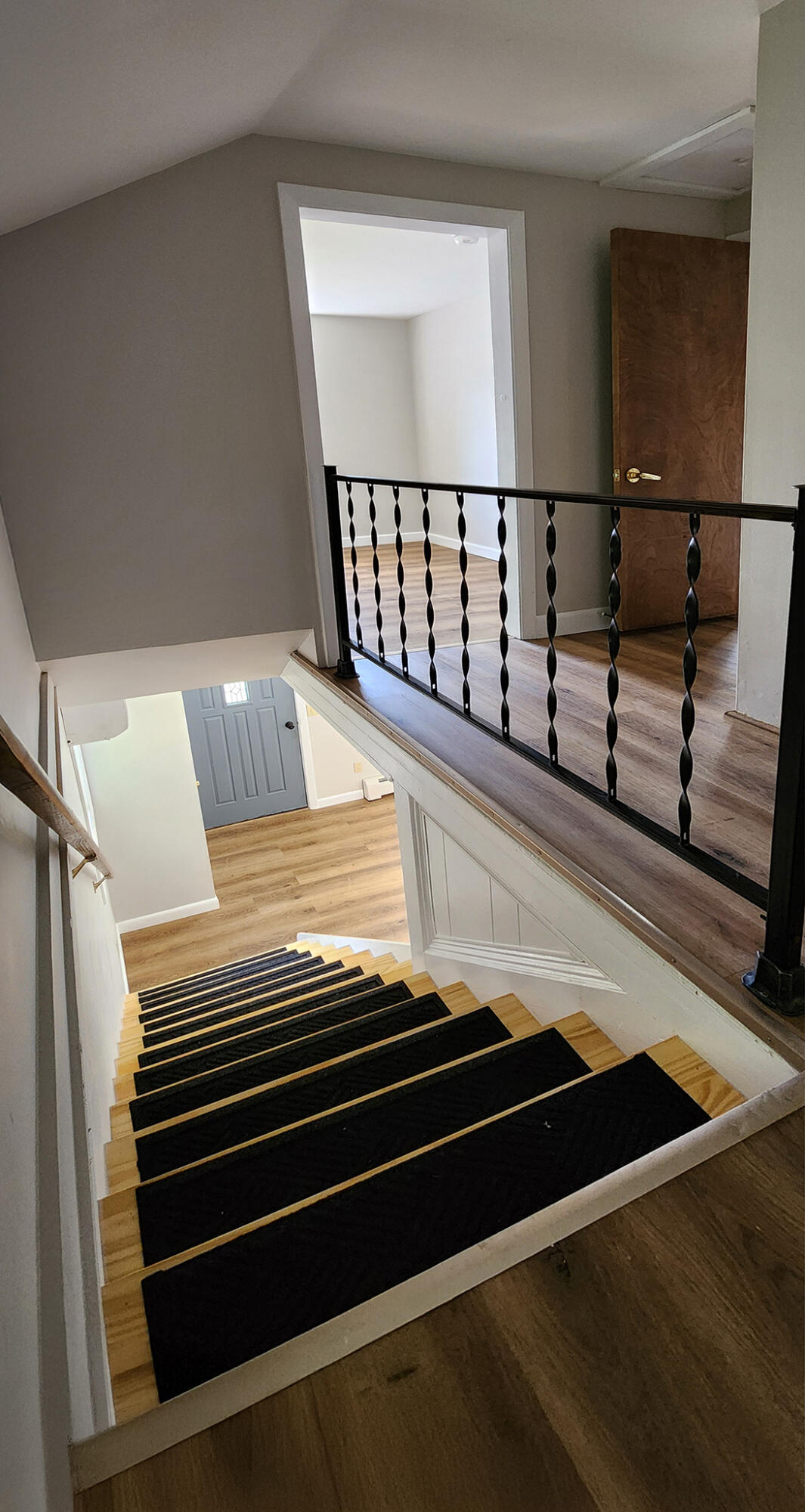 24 Warwick Street Bangor ME 04401