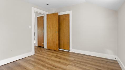 24 Warwick Street Bangor ME 04401