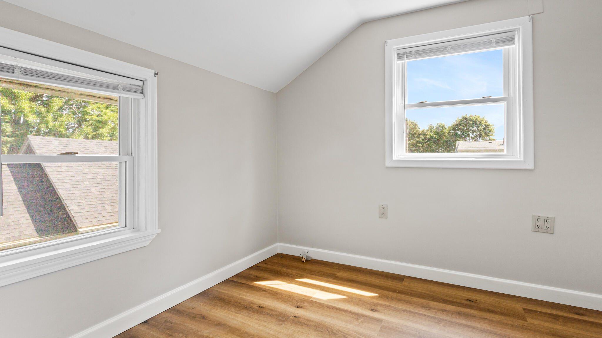 24 Warwick Street Bangor ME 04401