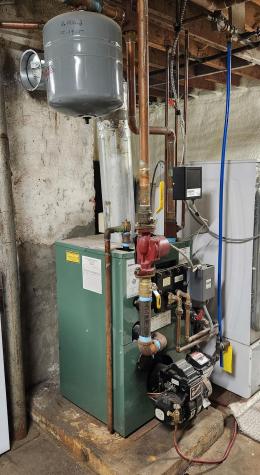 24 Warwick Street Bangor ME 04401