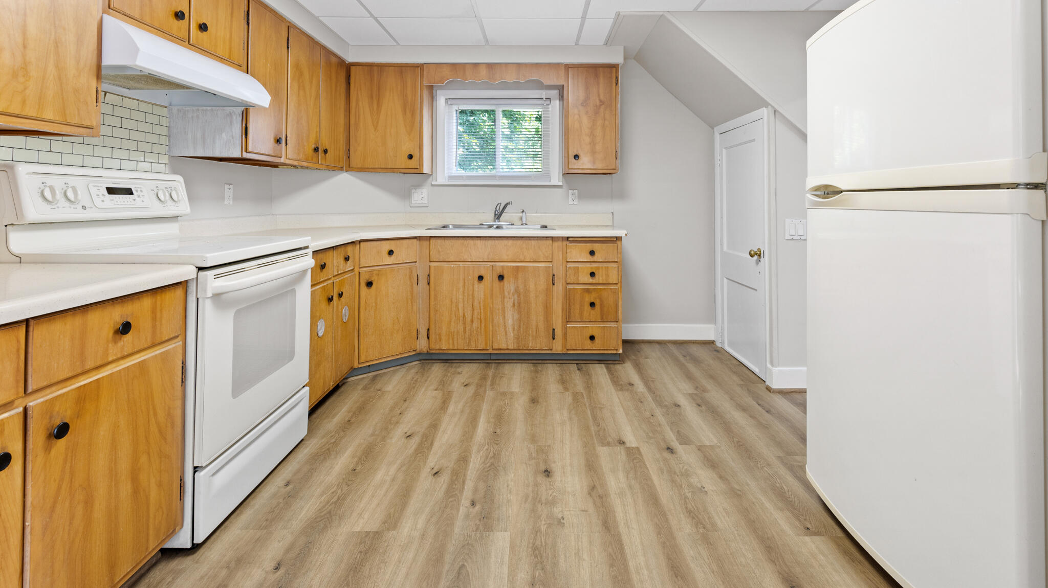 24 Warwick Street Bangor ME 04401