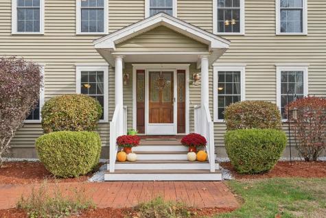 54 Briarwood Drive New Gloucester ME 04260