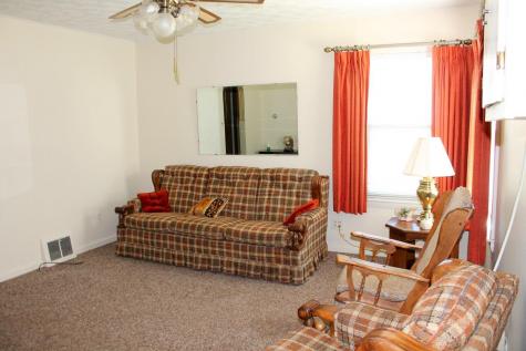 17 Hall Street Lewiston ME 04240