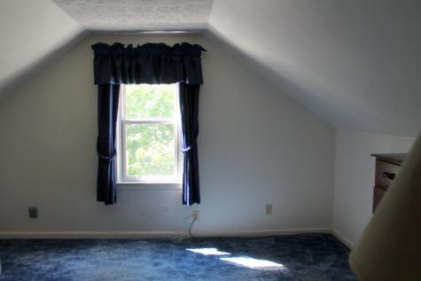 17 Hall Street Lewiston ME 04240