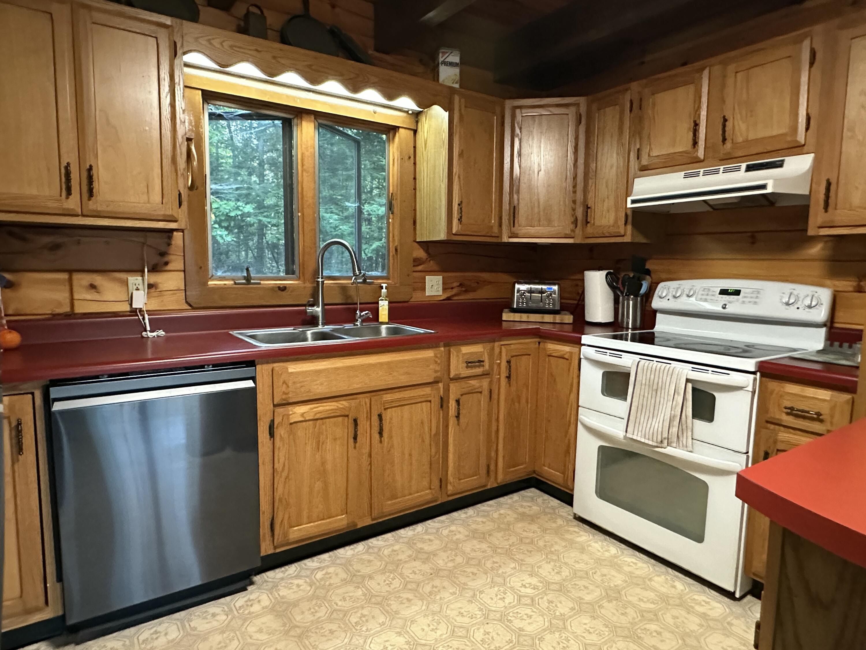 571 Back Road Skowhegan ME 04976