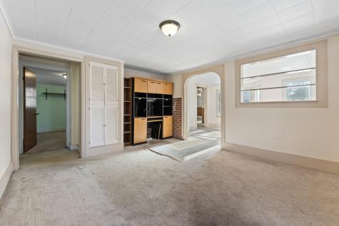 58 Spurwink Avenue Cape Elizabeth ME 04107