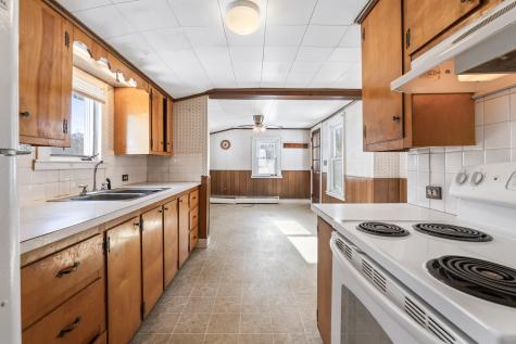 58 Spurwink Avenue Cape Elizabeth ME 04107