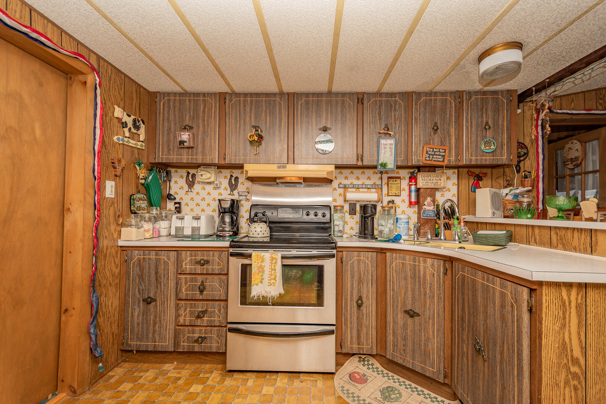 1032 N Dexter Road Sangerville ME 04479