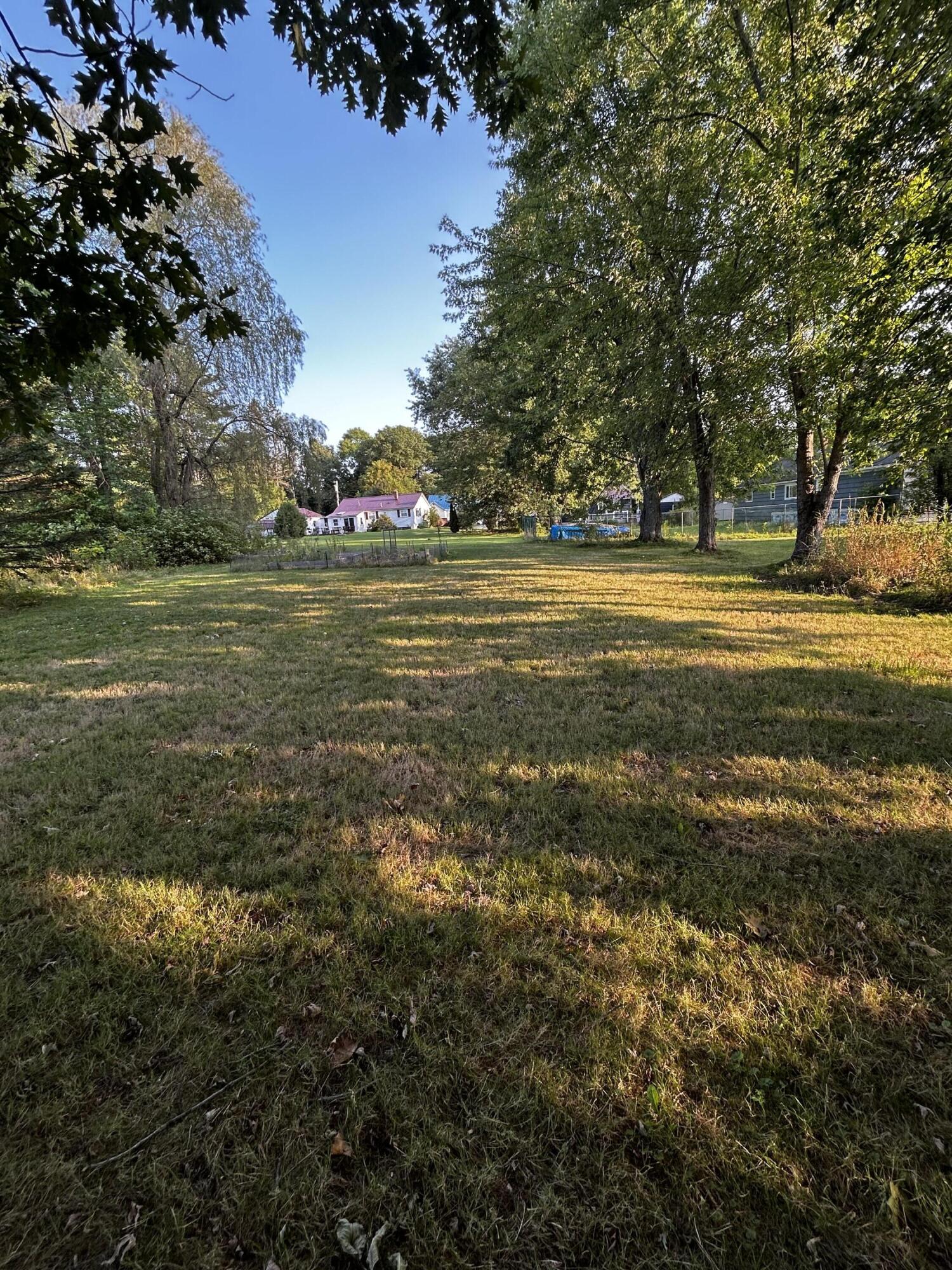 10 Sheridan Street Newport ME 04953