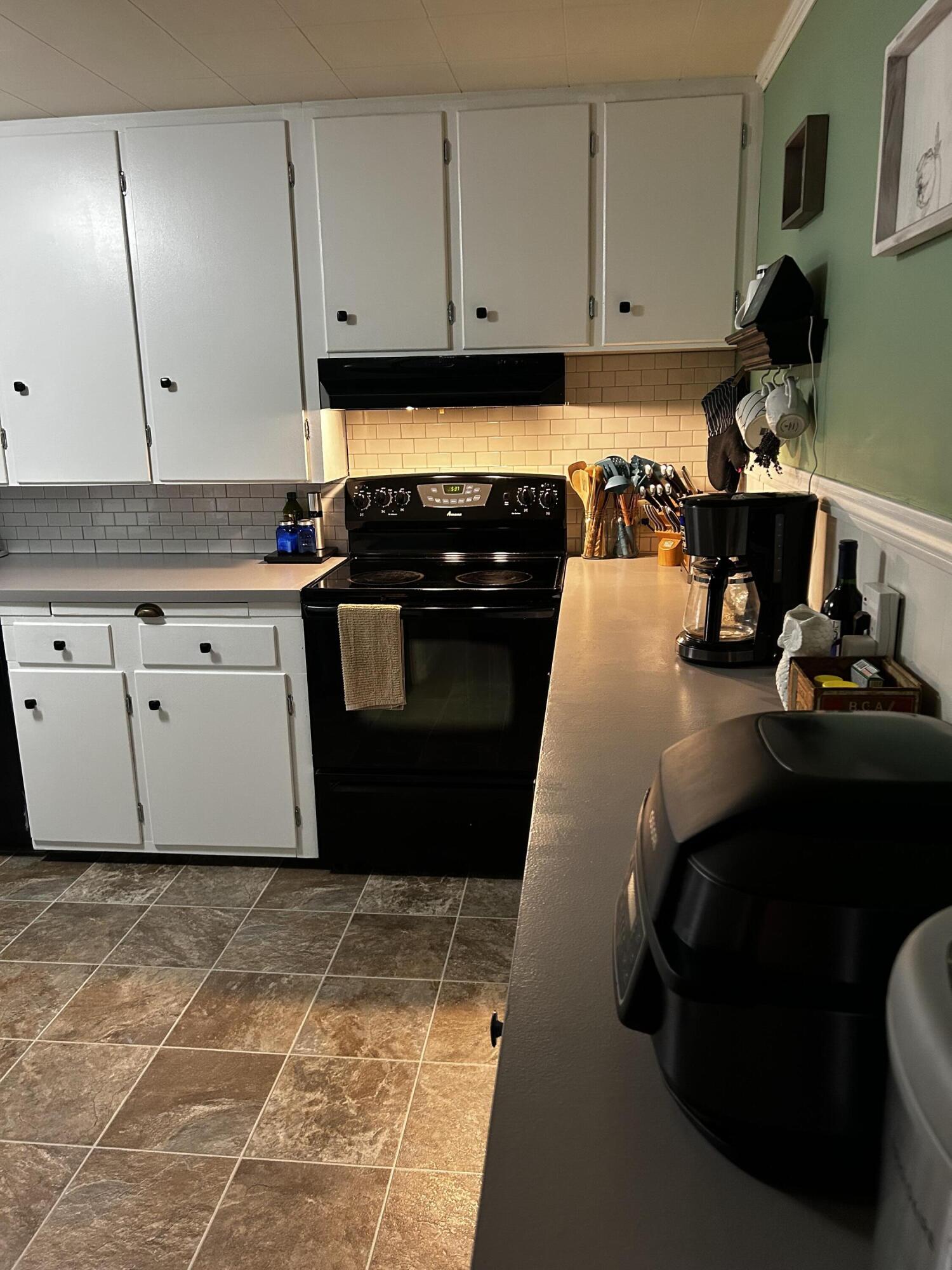 10 Sheridan Street Newport ME 04953