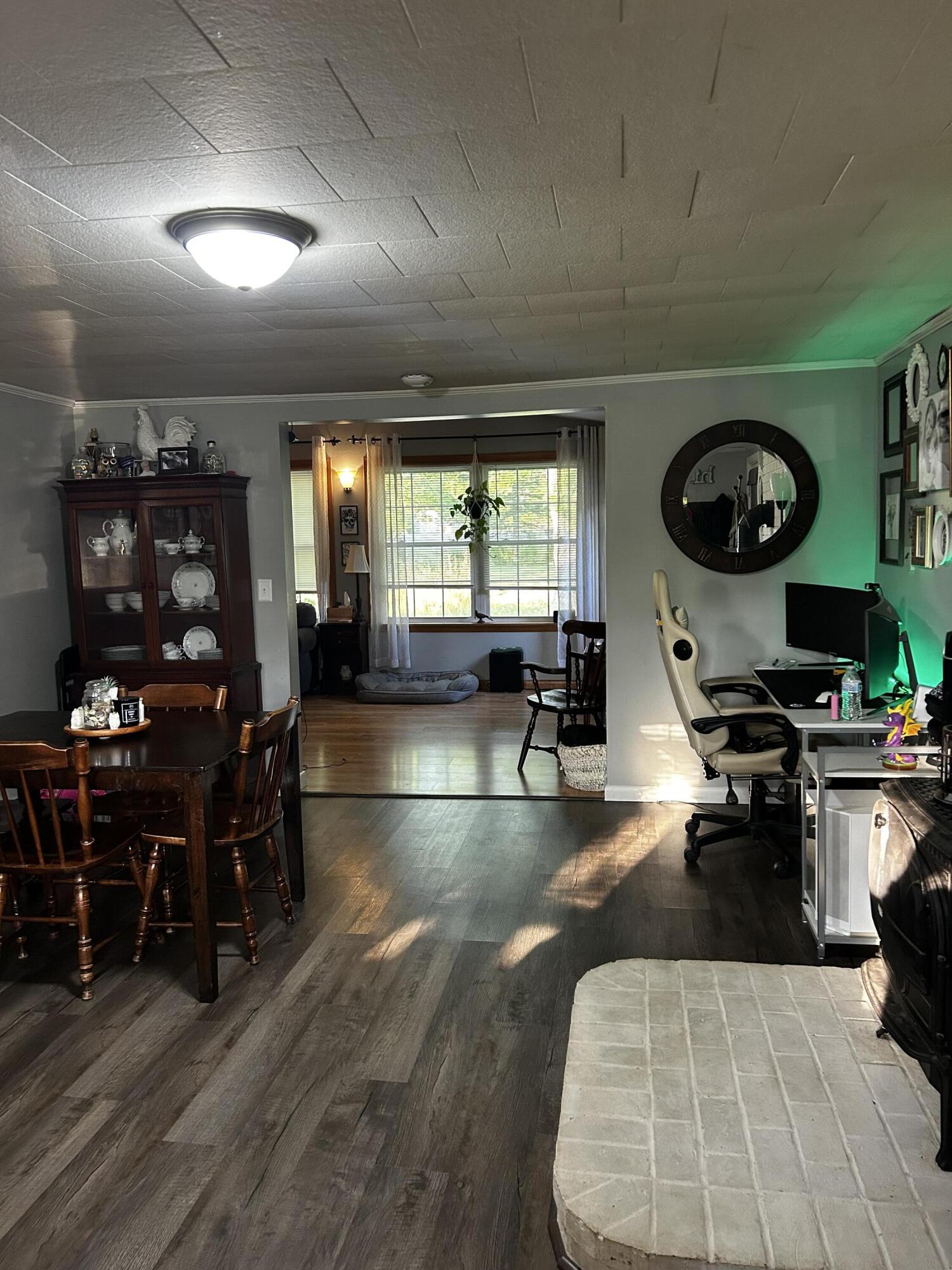 10 Sheridan Street Newport ME 04953