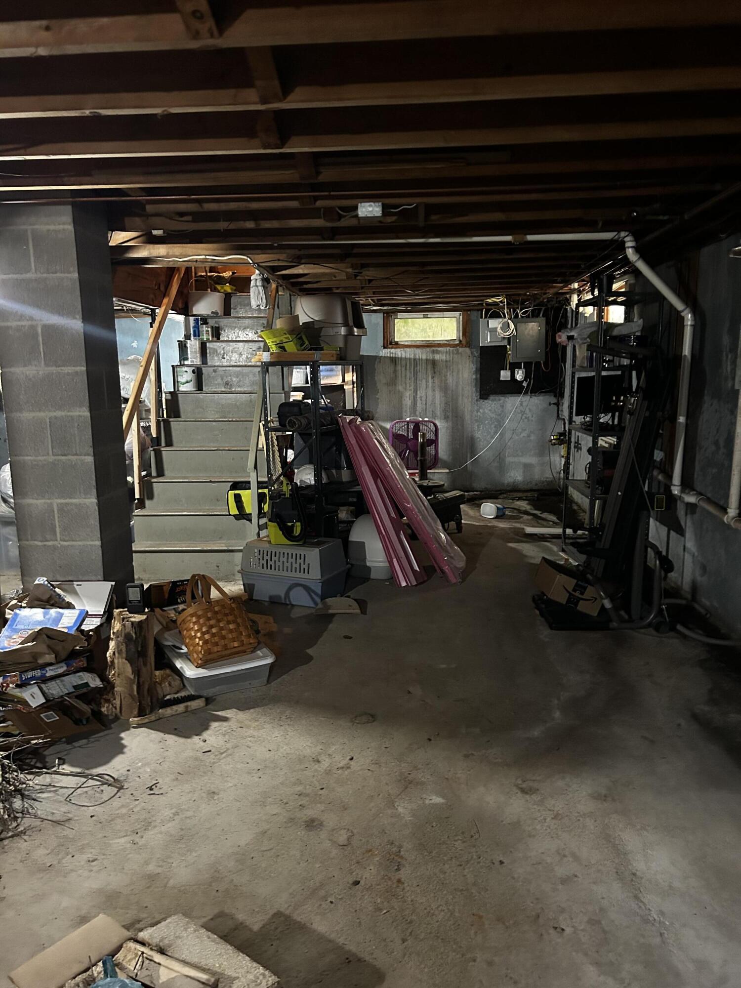 10 Sheridan Street Newport ME 04953