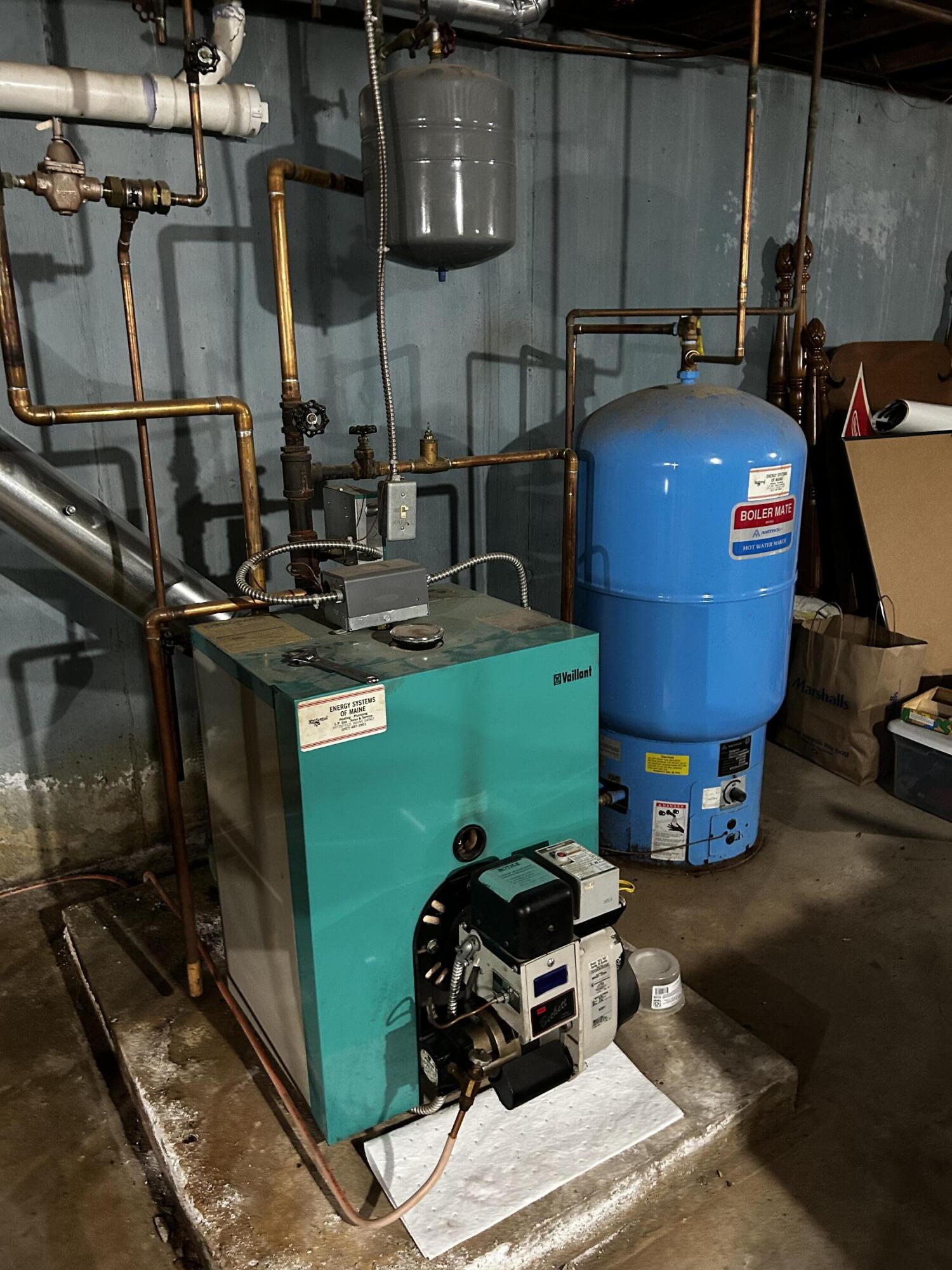 10 Sheridan Street Newport ME 04953