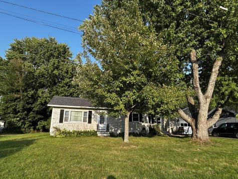 10 Sheridan Street Newport ME 04953