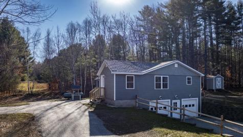 120 Pikes Hill Norway ME 04268