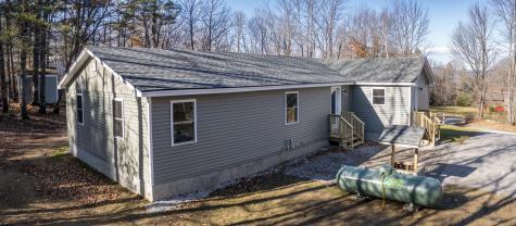 120 Pikes Hill Norway ME 04268
