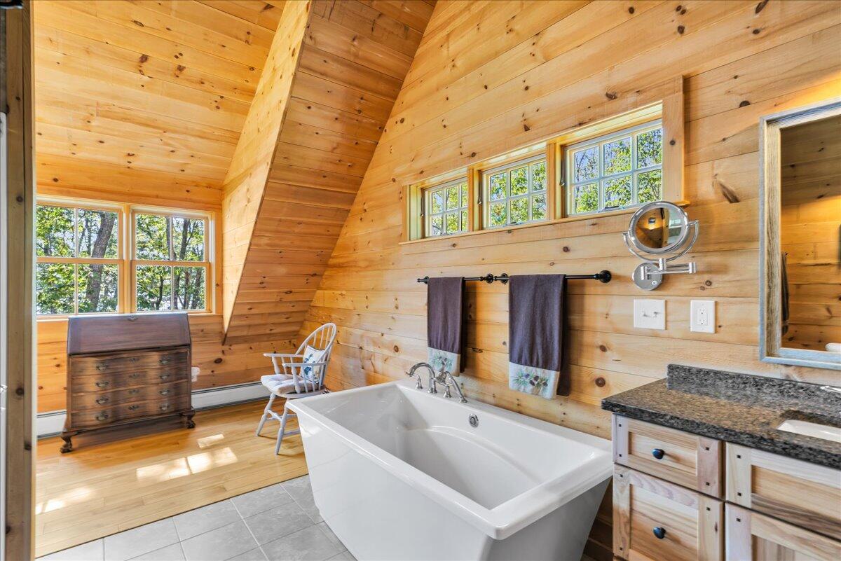 19 Upper John Orcutt Beach Road Brooksville ME 04616