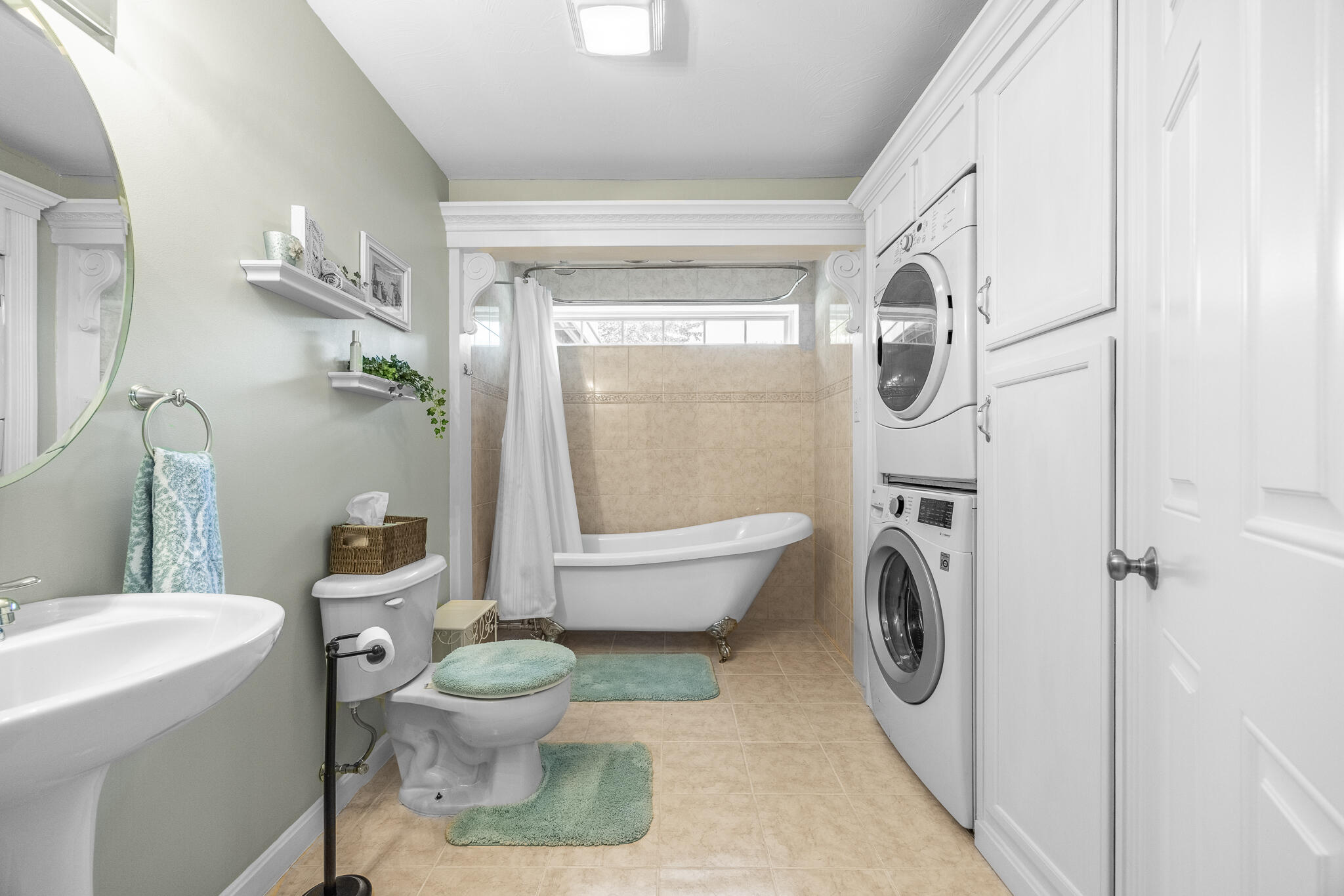 63 Molly Lane Bangor ME 04401