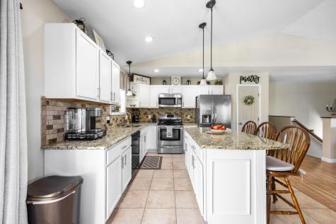 63 Molly Lane Bangor ME 04401