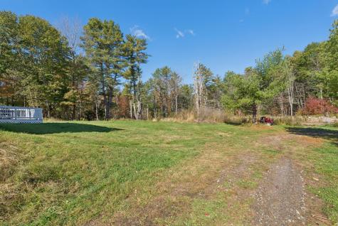 17 Chestnut Drive Topsham ME 04086