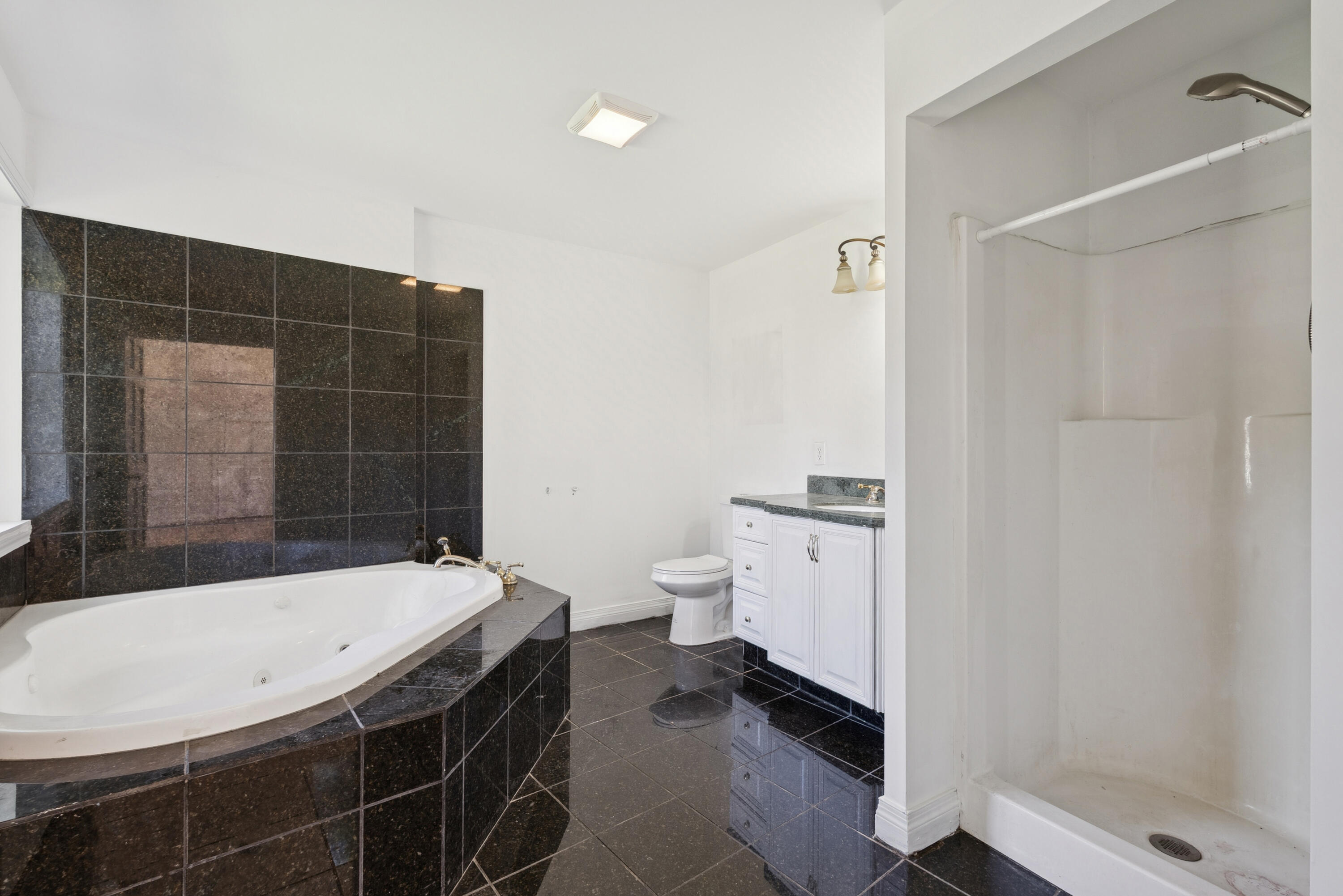 17 Chestnut Drive Topsham ME 04086