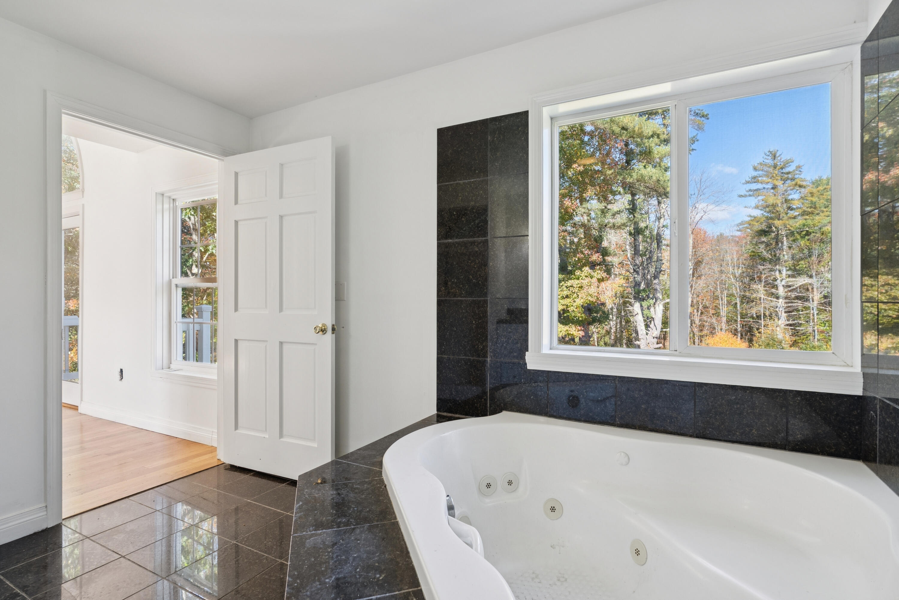 17 Chestnut Drive Topsham ME 04086