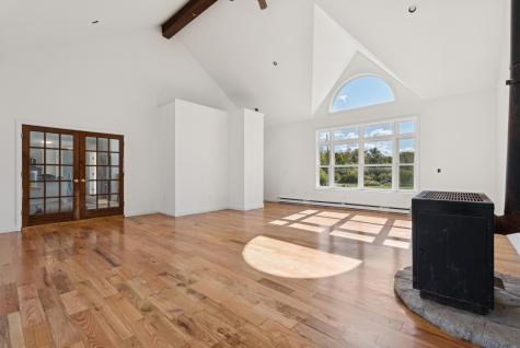 17 Chestnut Drive Topsham ME 04086