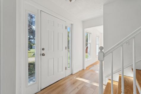 17 Chestnut Drive Topsham ME 04086