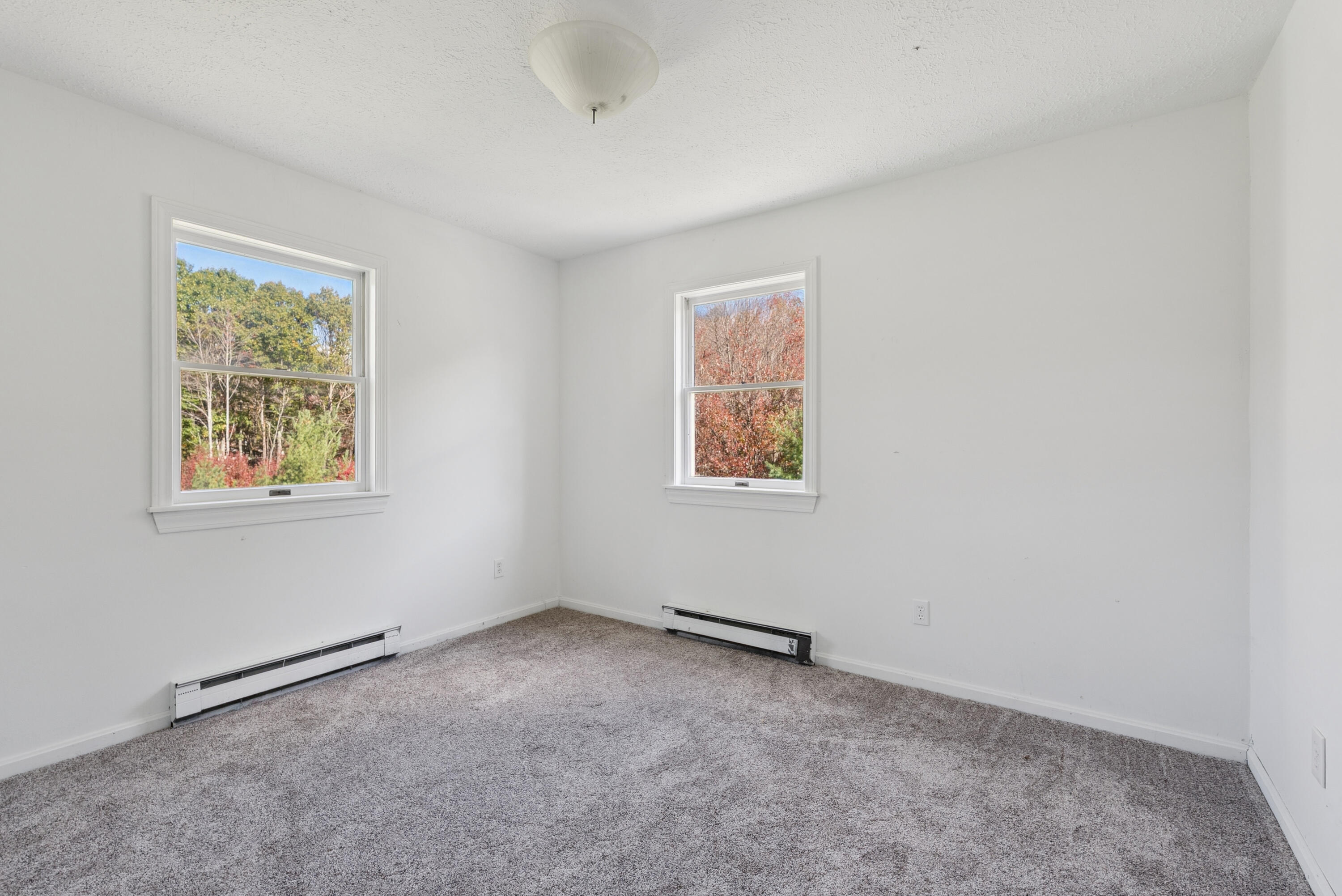 17 Chestnut Drive Topsham ME 04086