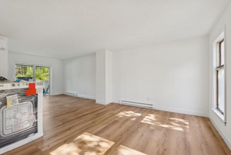 17 Chestnut Drive Topsham ME 04086