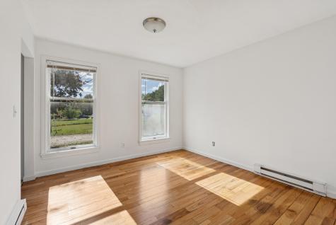 17 Chestnut Drive Topsham ME 04086