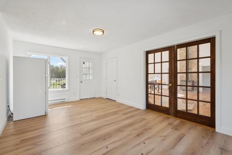 17 Chestnut Drive Topsham ME 04086