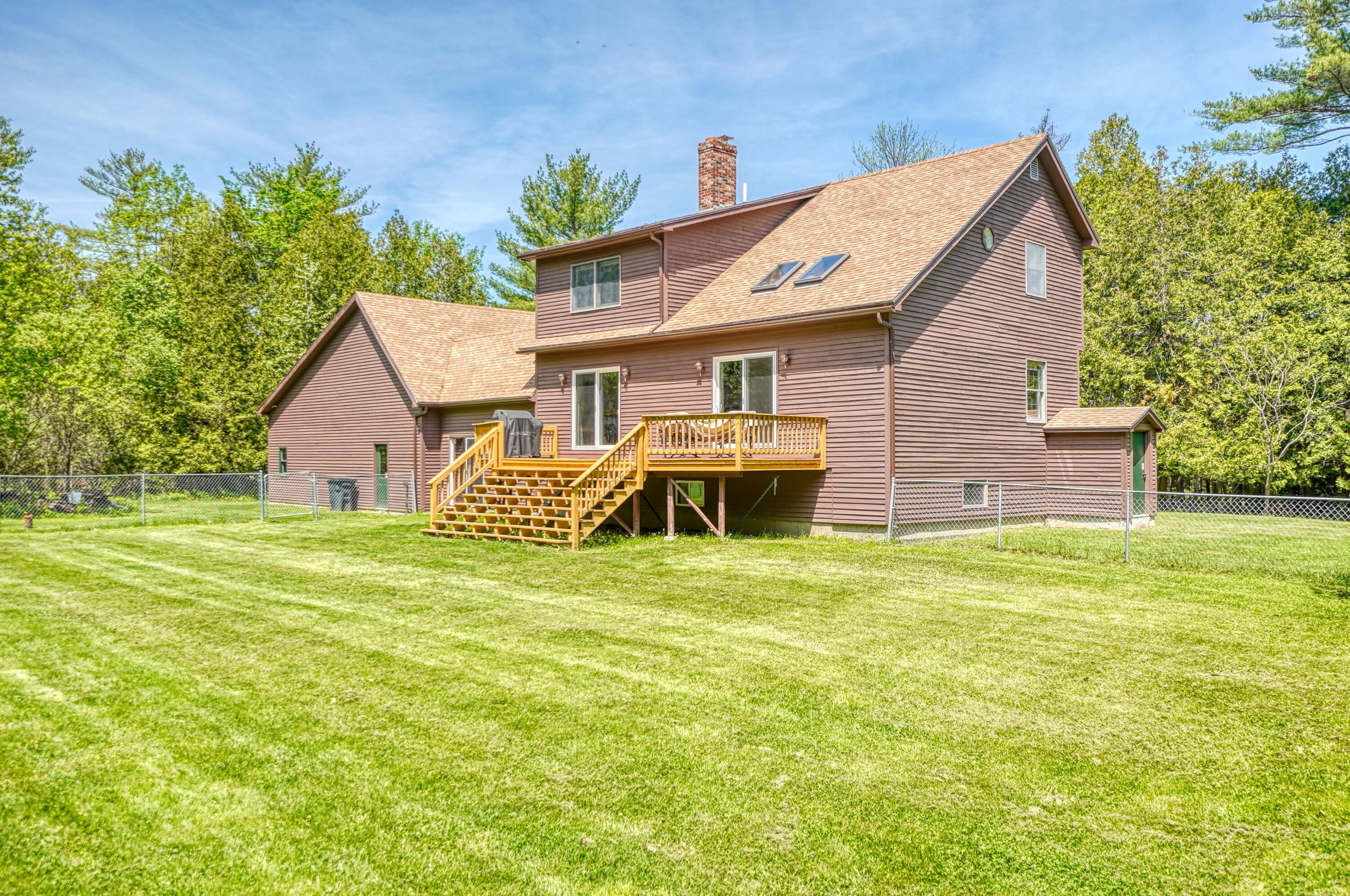 81 Pine Valley Drive, Canaan ME Real Estate Listing MLS {gListing