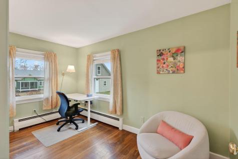 12 Mallett Drive Topsham ME 04086