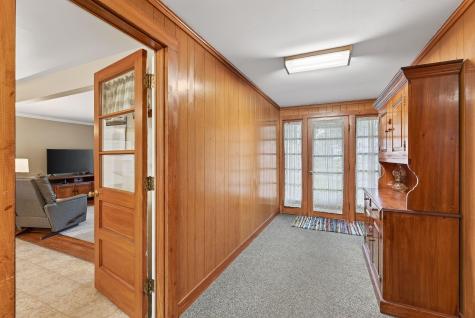 12 Mallett Drive Topsham ME 04086