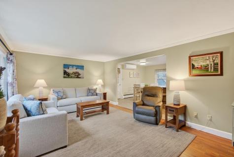 12 Mallett Drive Topsham ME 04086